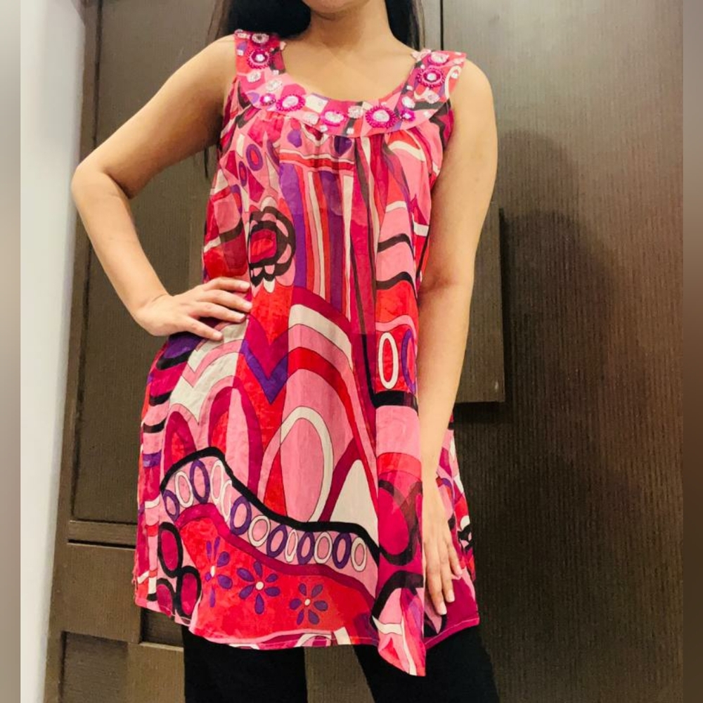 Printed semi sheer top - Picture 1 of 7